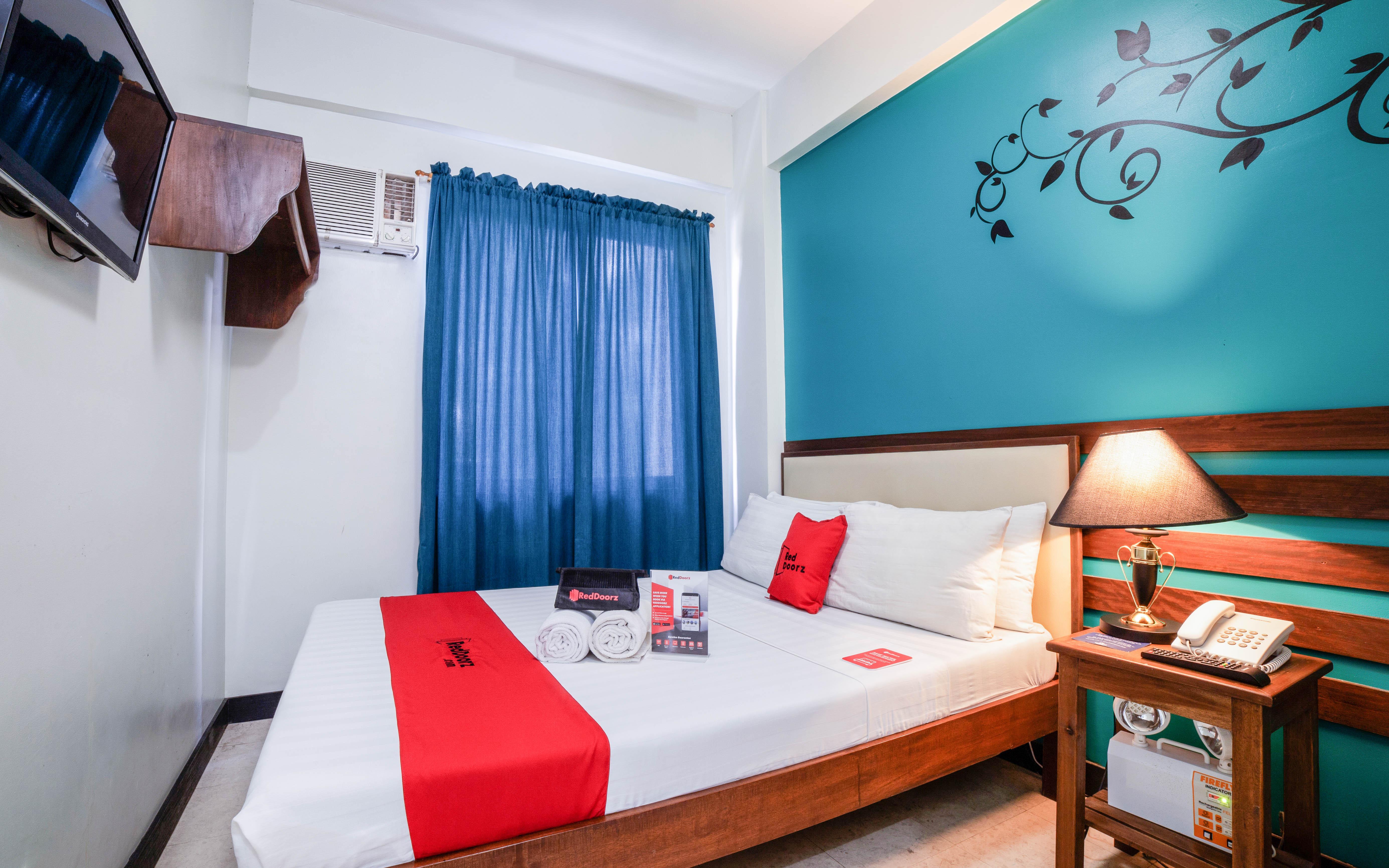 Reddoorz Plus Near Rizal Junction Puerto Princesa Exterior foto